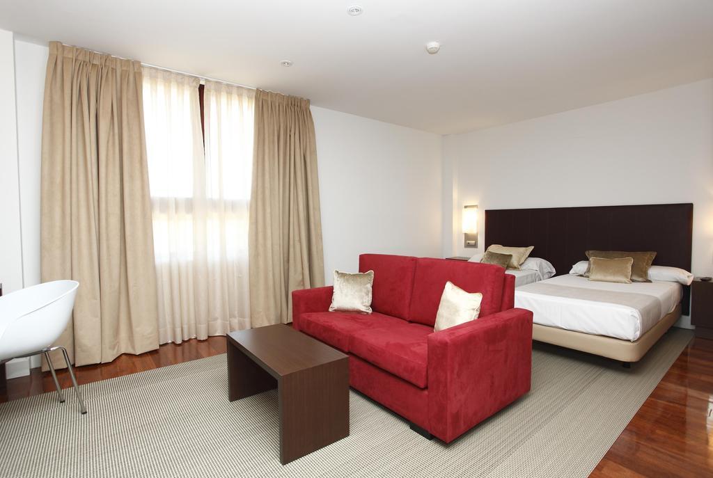 Hotelsefutbol Las Rozas de Madrid Exterior foto